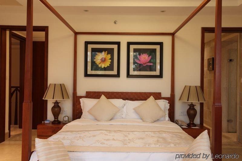 Aegean Suites Sanya Yalong Bay Resort Buitenkant foto